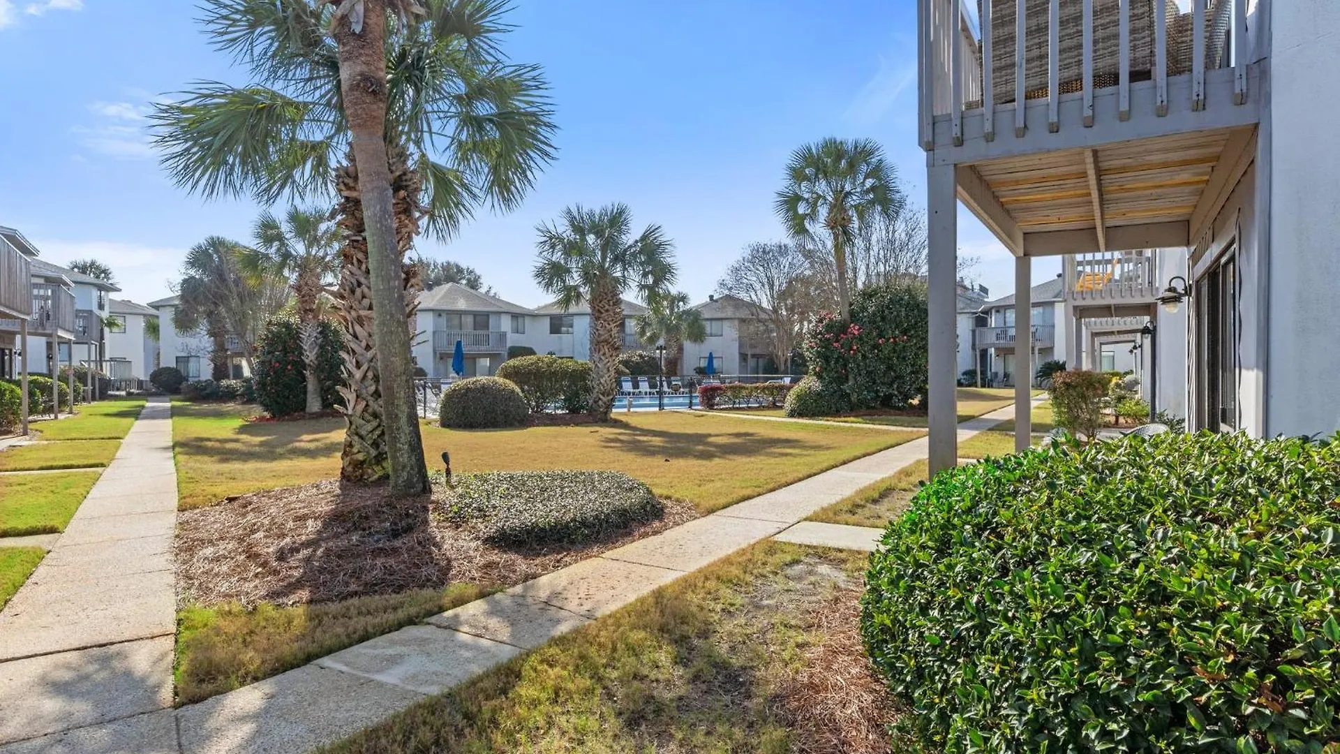 Apartment Crystal Village 06A By Newman-Dailey Destin
